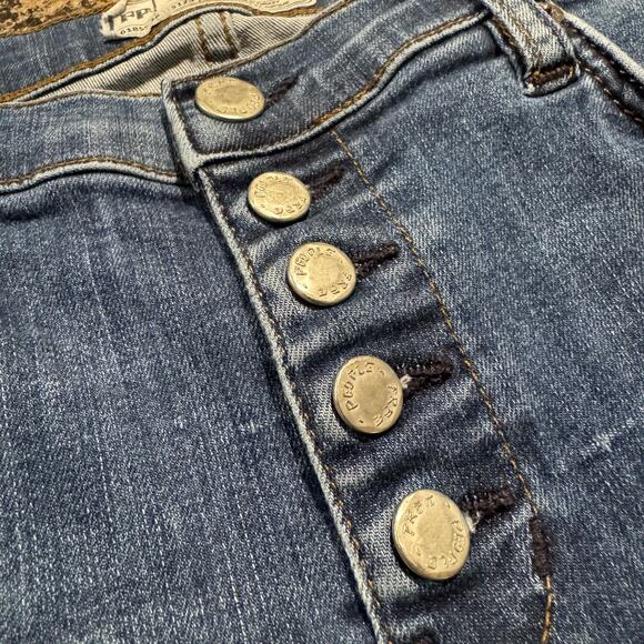 Free People Womens Jeans Reagan Destroyed Crop Skinny Button Fly Blue Street 29 - Picture 3 of 6